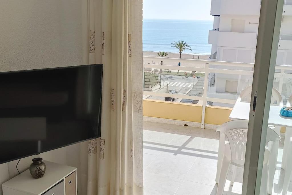 Apartamento Centrico En La Playa Con Piscina. Peñíscola Екстериор снимка